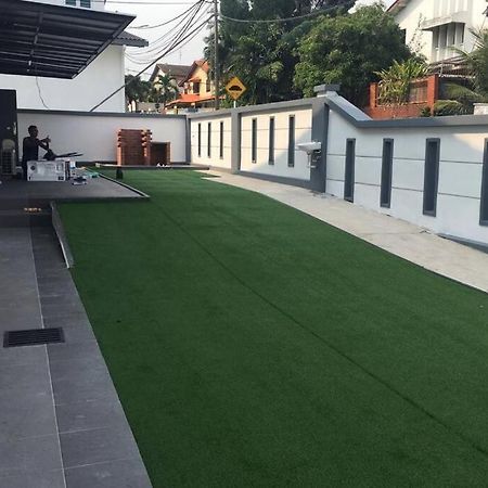 22Pax :Taman Pelangi Party House Nearby Midvelly Βίλα Τζόχορ Μπάχρου Εξωτερικό φωτογραφία